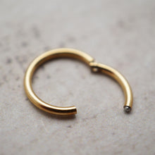 Charger l'image dans la galerie, Clicker simple "OCTAVE" 1.2mm- acier L316 PVD Gold