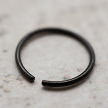 Charger l'image dans la galerie, Piercing anneau nez simple- Acier PVD Noir
