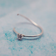 Charger l'image dans la galerie, Piercing anneau nez avec zirconium blanc - argent 925