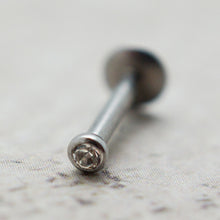 Charger l&#39;image dans la galerie, Labret MADONNA 1.2mm avec cristal - acier L316
